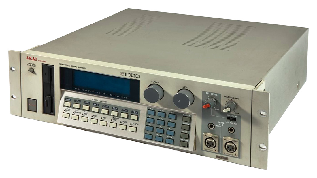 Akai S1000