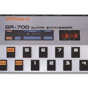 Roland GR-700