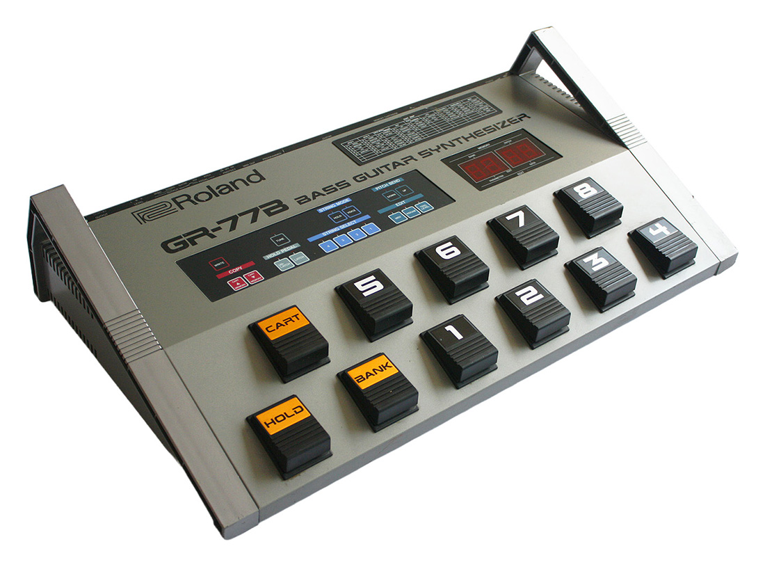 Roland GR-77B